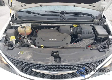 2017 Chrysler Pacifica Touring from USA, damaged, VIN 2C4RC1DG8HR668271